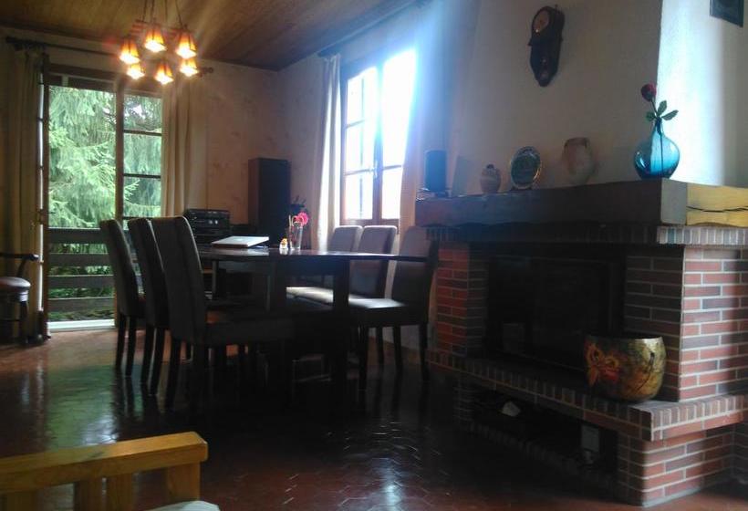 ベッドアンドブレックファースト Chalet Du Lac