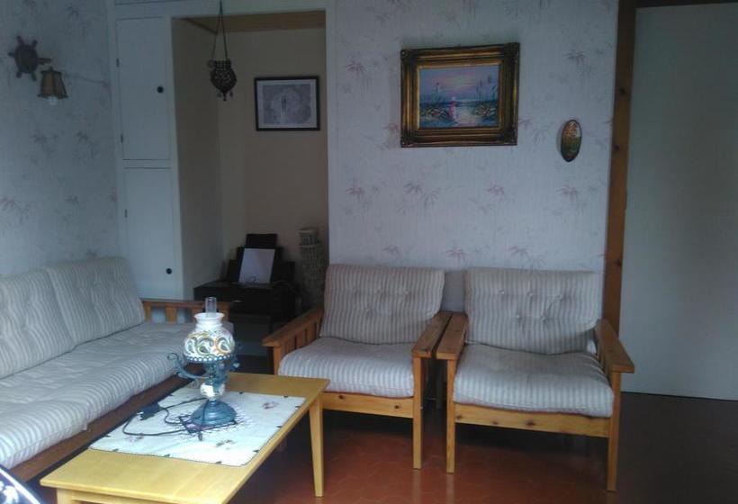 ベッドアンドブレックファースト Chalet Du Lac