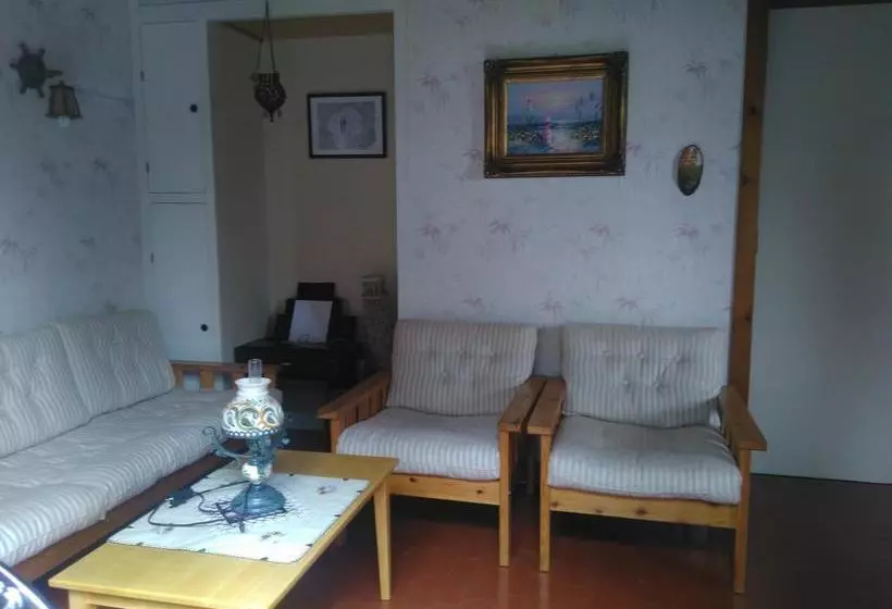 ベッドアンドブレックファースト Chalet Du Lac