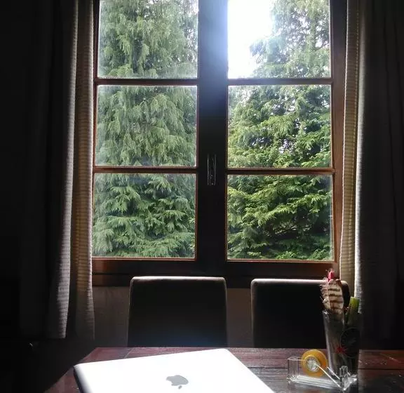 ベッドアンドブレックファースト Chalet Du Lac