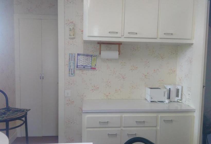 ベッドアンドブレックファースト Chalet Du Lac