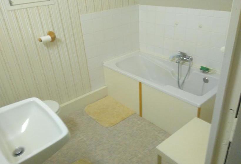 ベッドアンドブレックファースト Chalet Du Lac