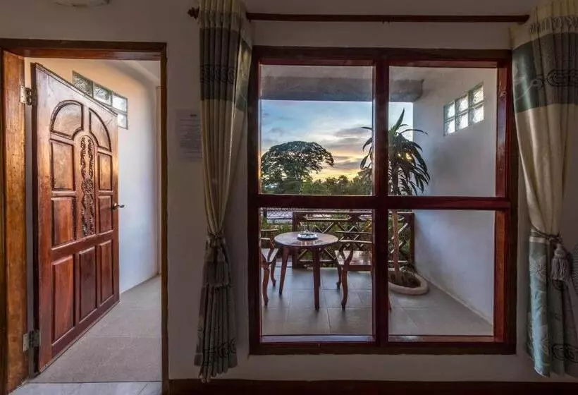Hotelli Baba Guesthouse