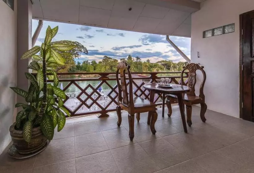 Hotelli Baba Guesthouse