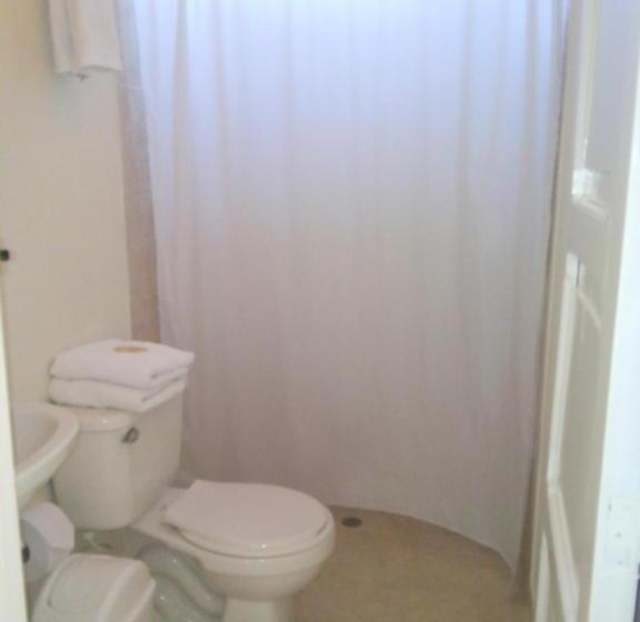 هتل Balcones Del Parque Jardin