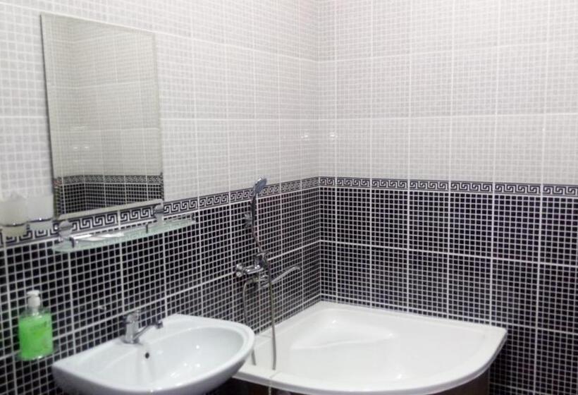 هتل Bek Shahrisabz