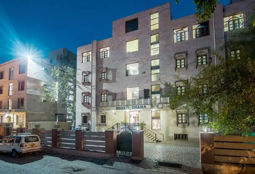 Hotelli Bhakti Dhama