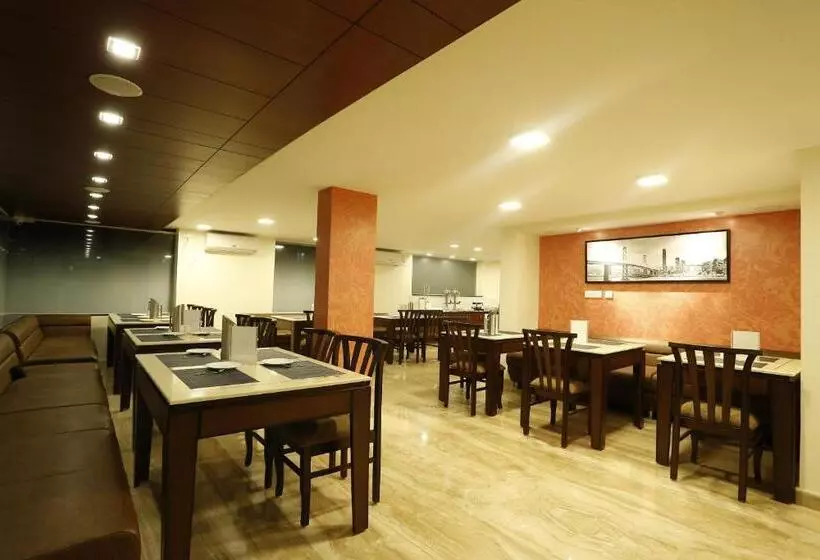 هتل D Breeze Suites