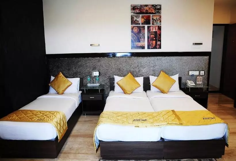 هتل D Breeze Suites