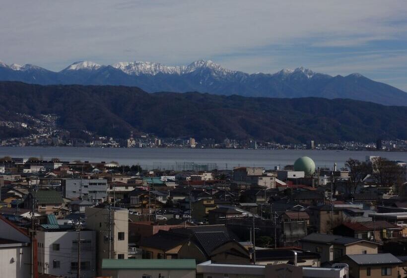 Отель Crown Hills Okaya