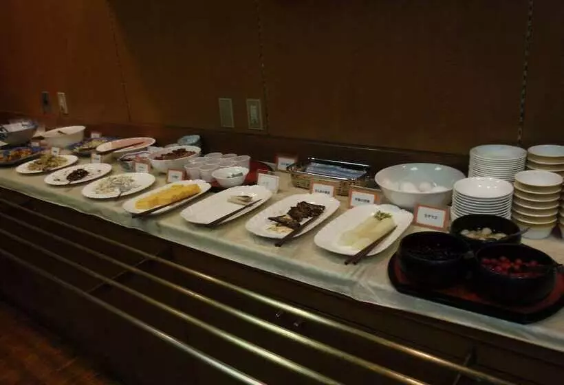 Hotelli Crown Hills Okaya