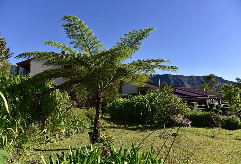 هتل La Ferme Du Pommeau