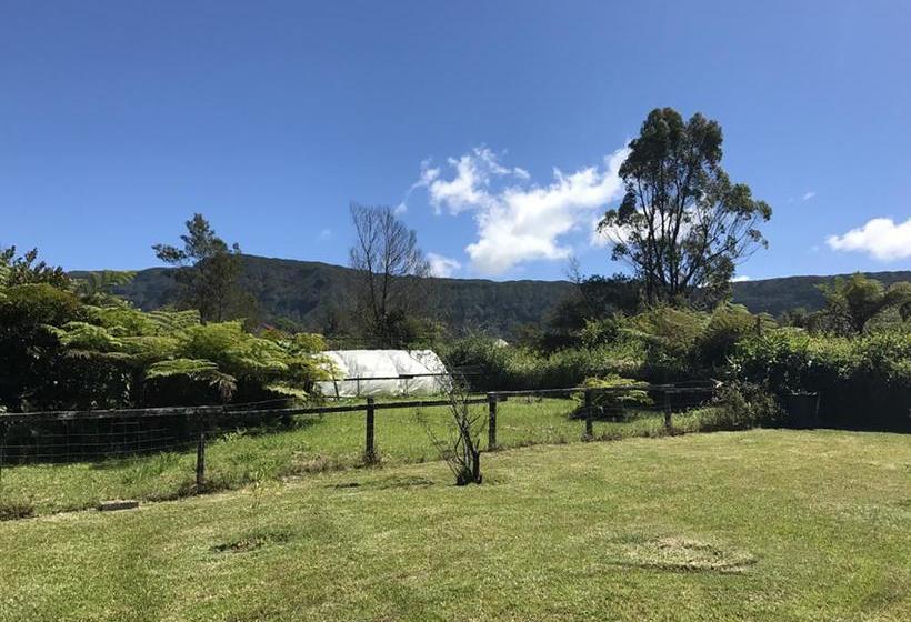 هتل La Ferme Du Pommeau