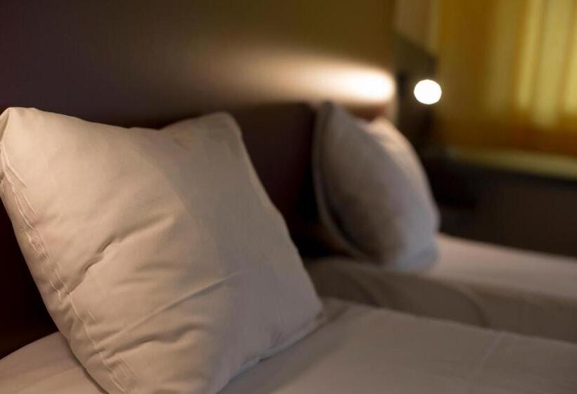 בית מלון כפרי Mape