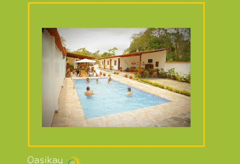 בית מלון כפרי Qasikay Selva Lodge