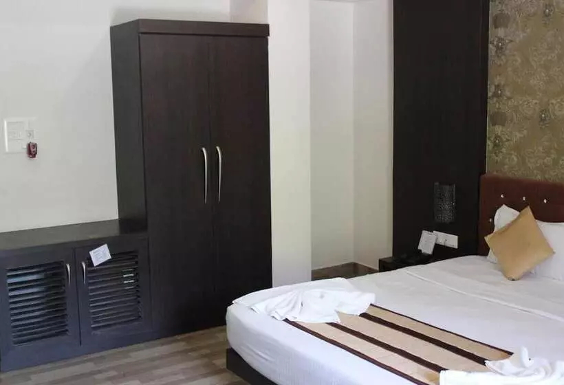 ホテル S R Castle