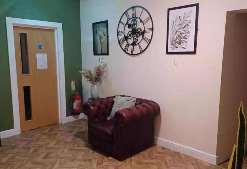 ホテル The Renishaw Rooms