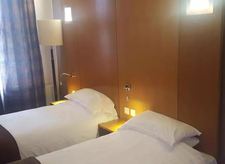 ホテル The Renishaw Rooms