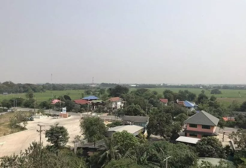 ホテル Toh Buk Seng Ayutthaya