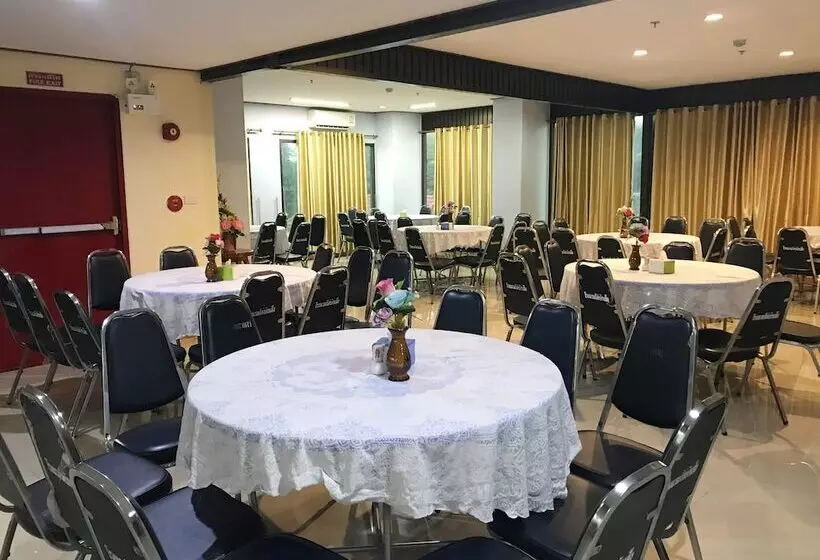 ホテル Toh Buk Seng Ayutthaya