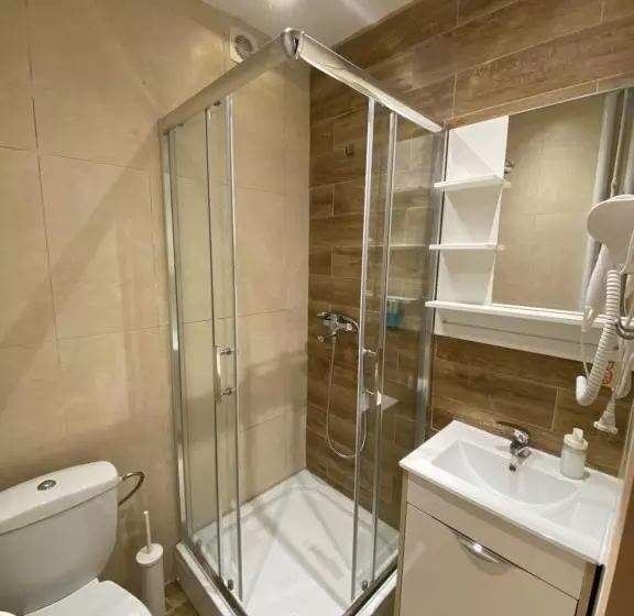 Motel Stari Hrast