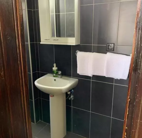 Motel Stari Hrast
