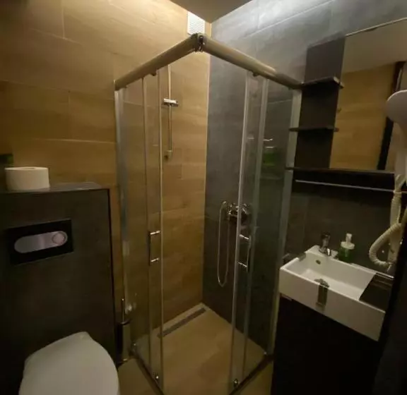 Motel Stari Hrast