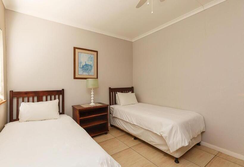 My Den Beachfront B&b And Self Catering