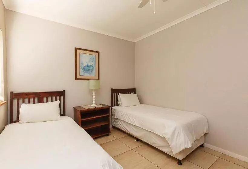 My Den Beachfront B&b And Self Catering