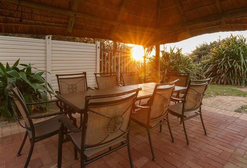 My Den Beachfront B&b And Self Catering