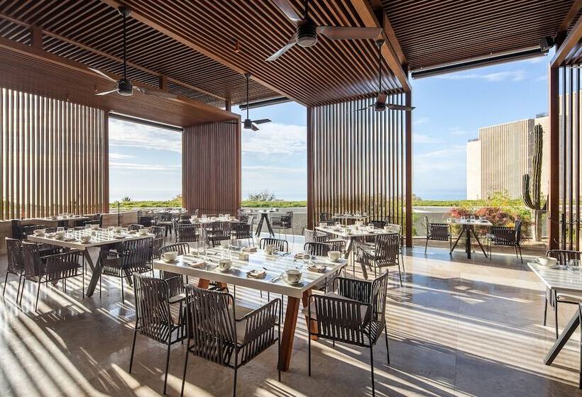 אתר נופש The Club At Solaz Luxury Villas