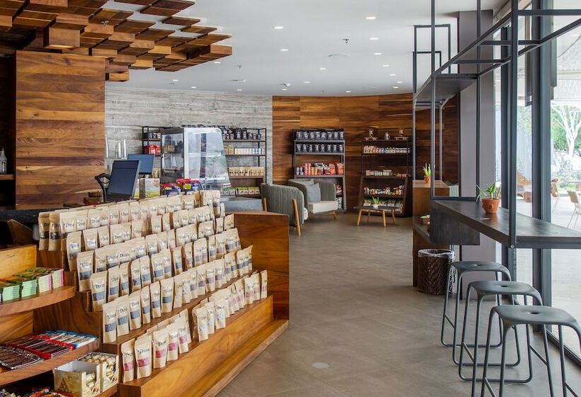 אתר נופש The Club At Solaz Luxury Villas