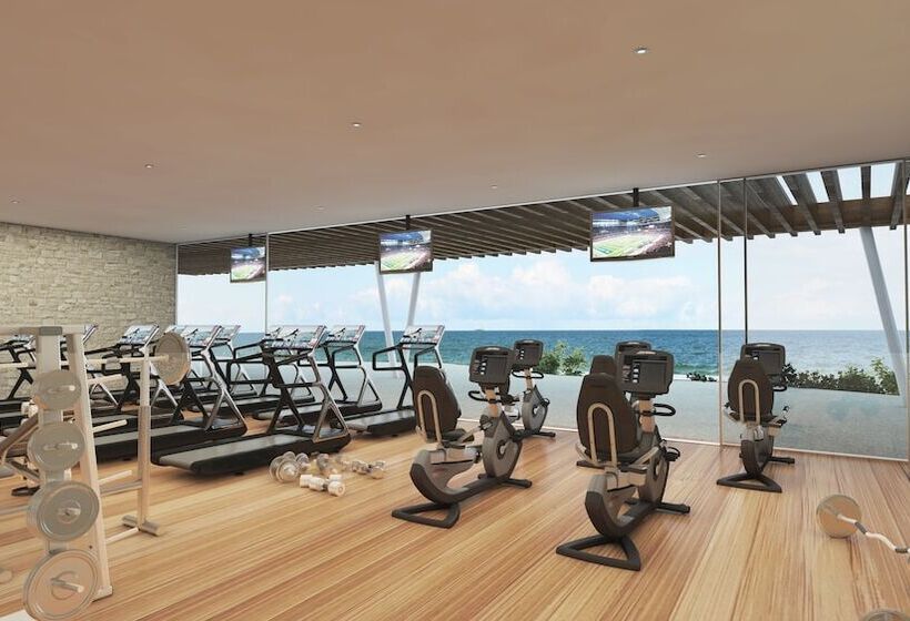 אתר נופש The Club At Solaz Luxury Villas