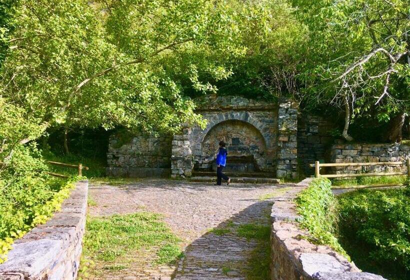 Общежитие Las Huellas De Cameros