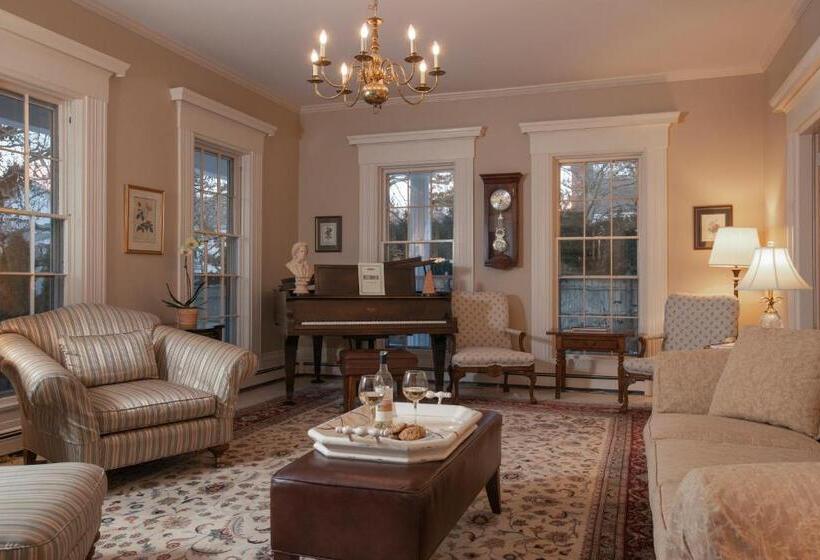 민박 Liberty Hill Inn