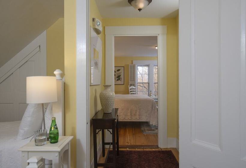 민박 Liberty Hill Inn