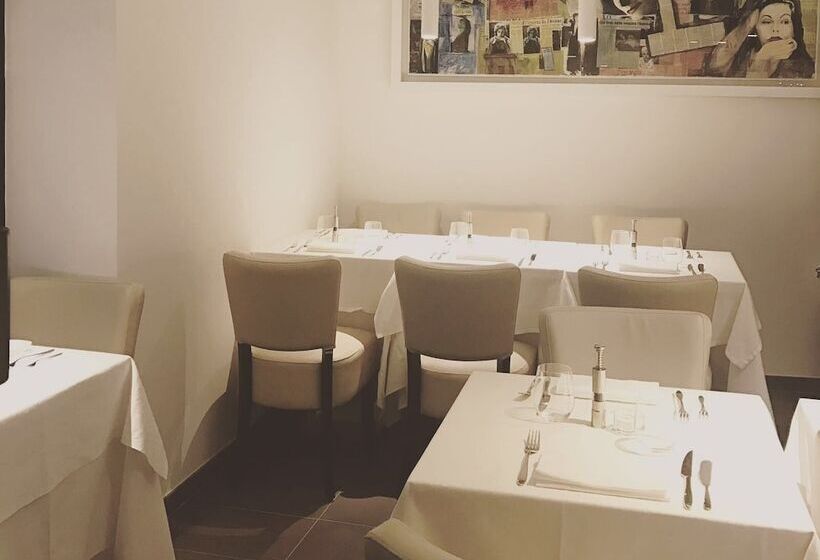 تختخواب و صبحانه Opéra Chambre&gourmet