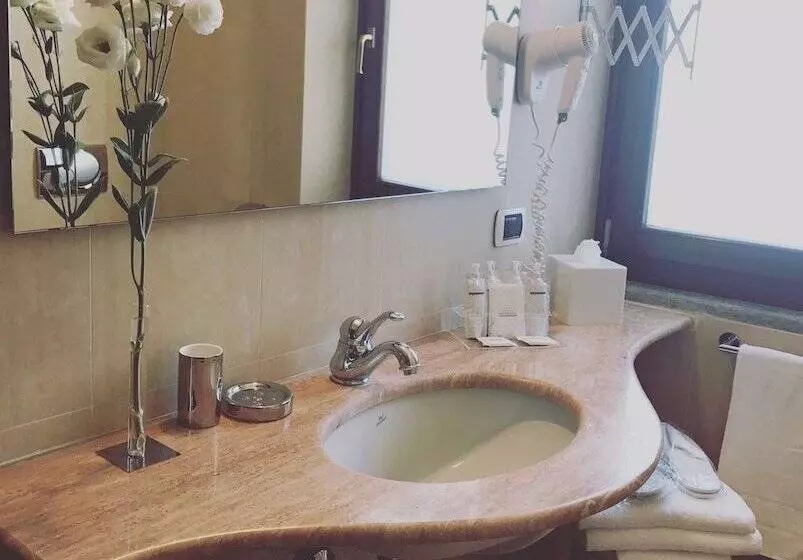تختخواب و صبحانه Opéra Chambre&gourmet