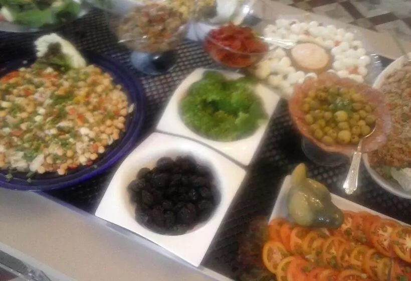 ホテル Aimores Palace