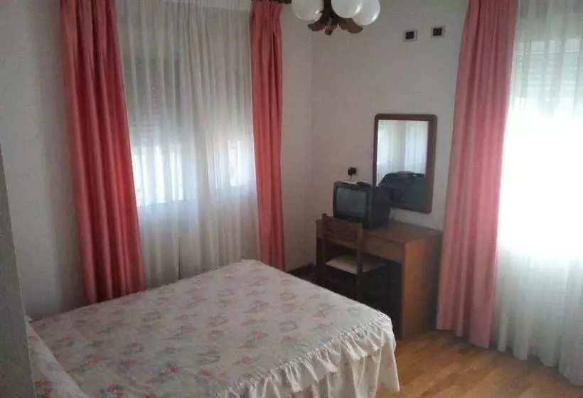 Hotel Arume