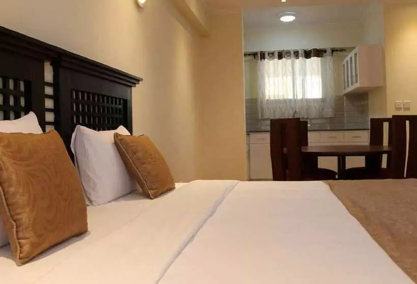 هتل Cranes Suites