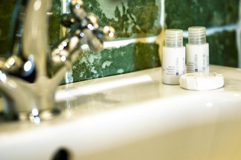 Otel La Rimbecca Greve In Chianti Country Apartments & Rooms