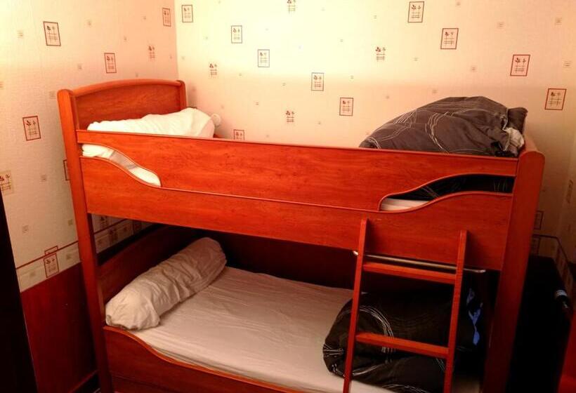 בית מלון כפרי Le Relais Du Haut Limousin