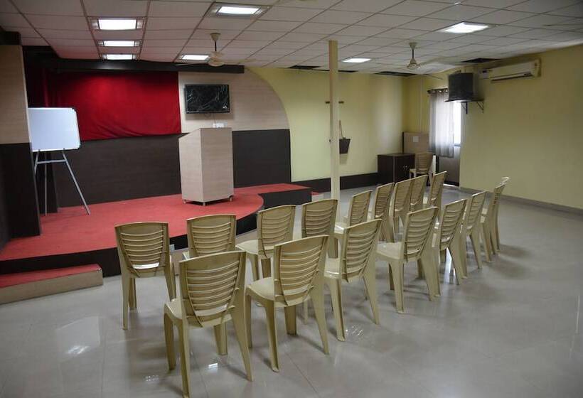 בית מלון כפרי Megharaj