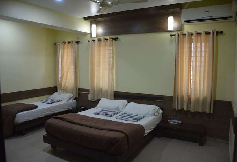 בית מלון כפרי Megharaj