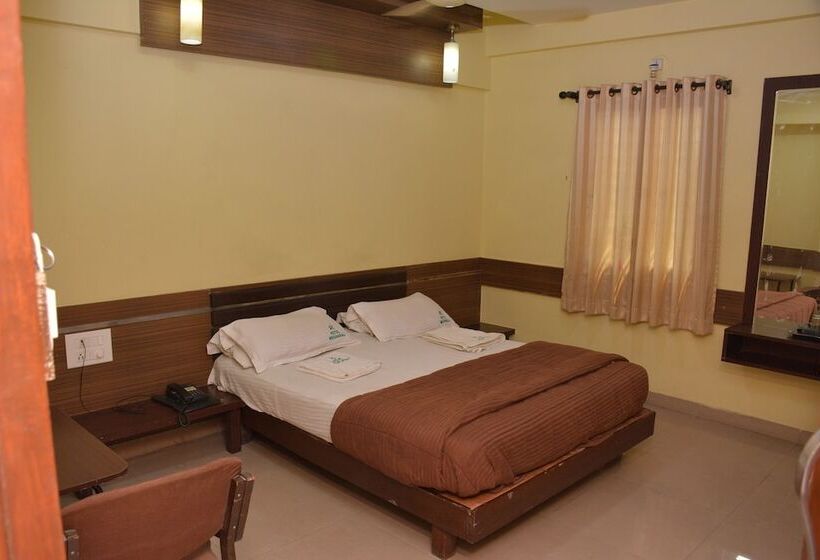 בית מלון כפרי Megharaj