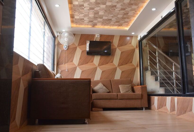 בית מלון כפרי Megharaj