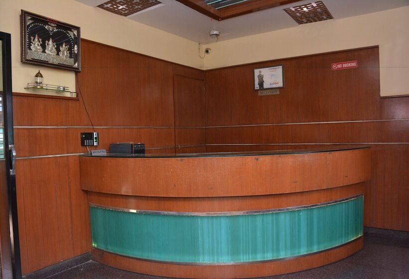 בית מלון כפרי Megharaj