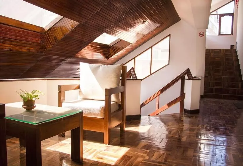 Qhini Hotel Boutique