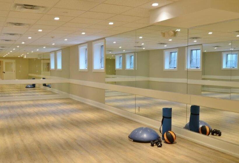 ホテル The Quogue Club